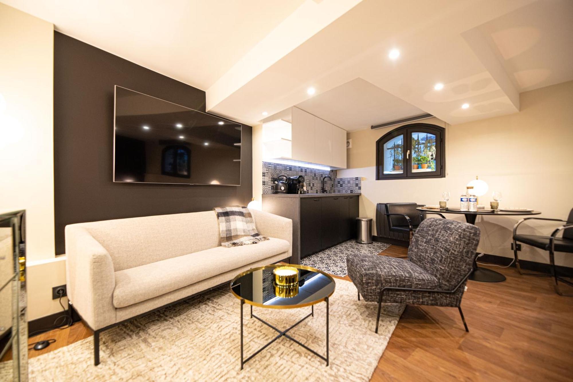 Apartment Lovely - Louvre Museum Paris